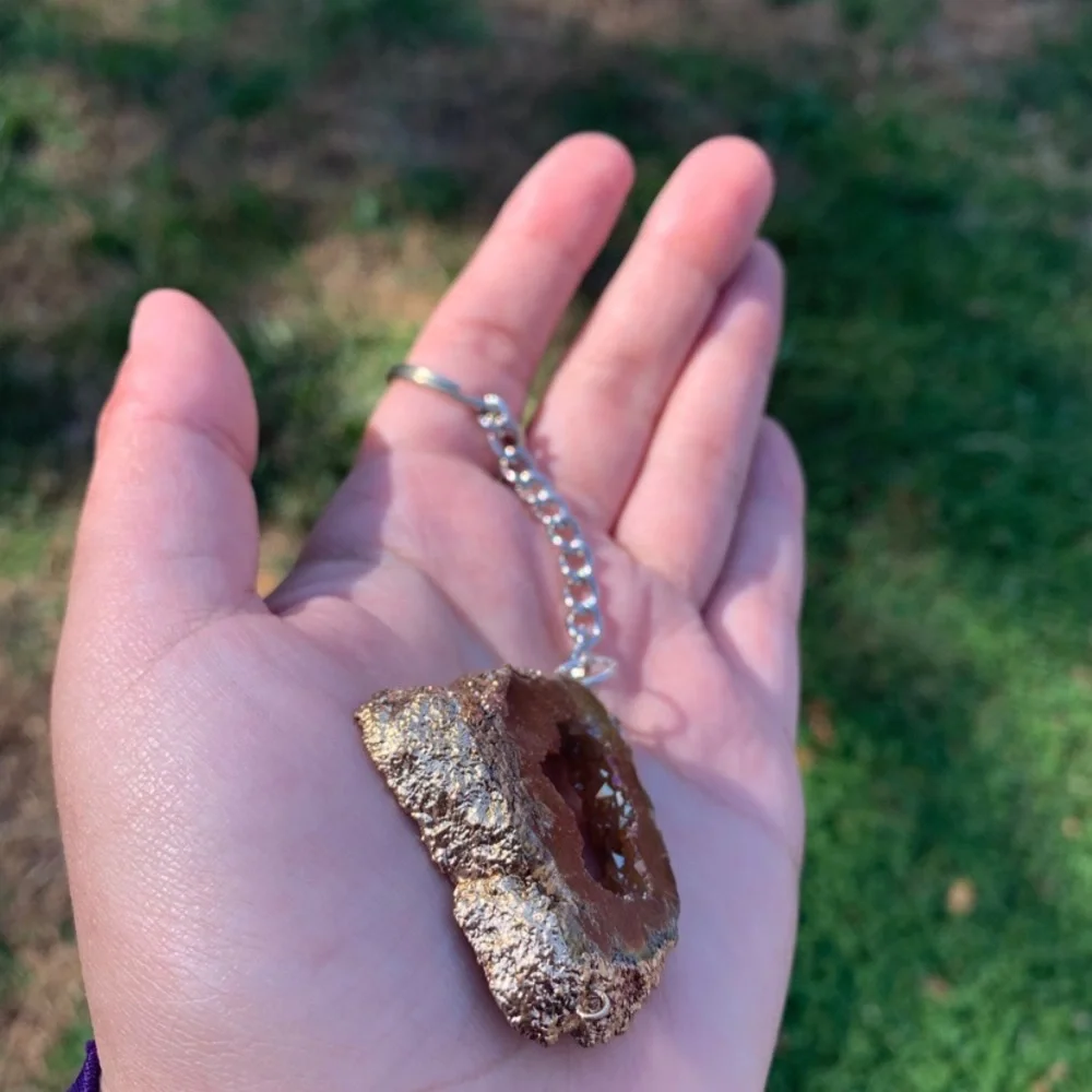 Geode keychain - Picture 3 of 3